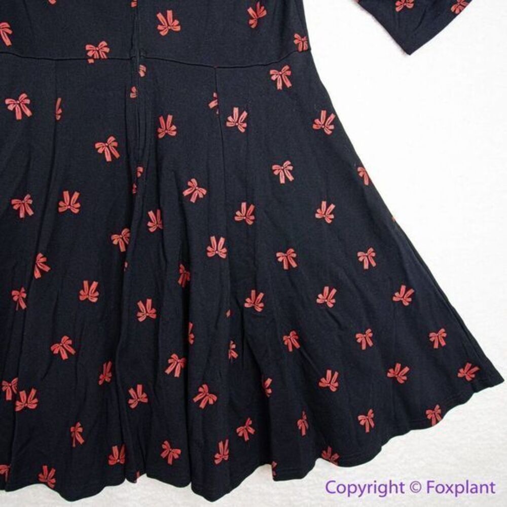Unique Vintage Black & Red Bows Print Stephanie Fit & Flare Dress, 3X - Picture 12 of 16